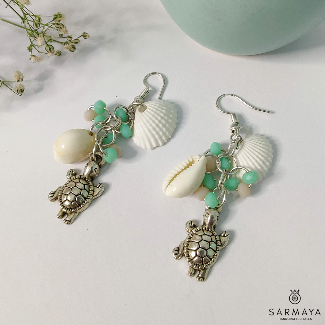 Sea shells green earrings